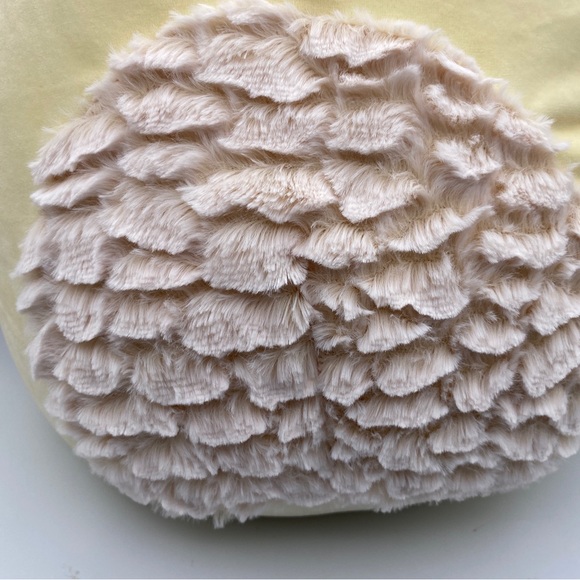 Squishmallows Amiee The Chick Fuzzy Belly/Wings Easter2023 Soft Plush Pillow Toy - Picture 3 of 9